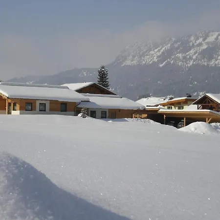 Almdorf Tirol Feriepark Haldensee