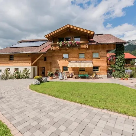 Almdorf Tirol 3*