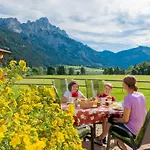 Almdorf Tirol